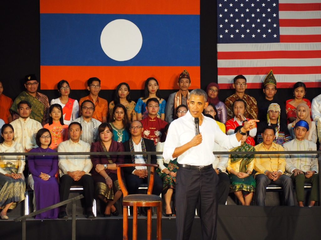 US President Barack Obama speaking to a crowd of Lao youth in Vientiane. Photo: USAID Flickr page